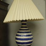 772 1050 TABLE LAMP